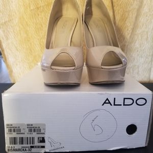 Beige Taupe color  Enzo pump heels